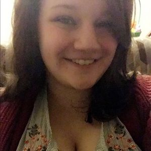 Meet your Posher, Macey